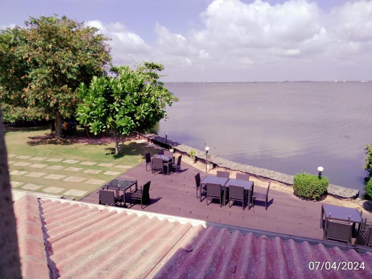 Nilakma Lagoon Negombo Eksteriør bilde