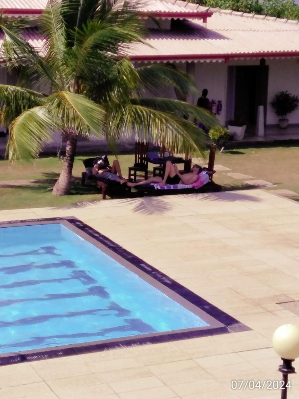 Nilakma Lagoon Negombo Eksteriør bilde